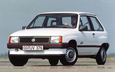 H&aacute; 30 anos: Opel foi a primeira a colocar o catalisador de s&eacute;rie em todos os modelos
