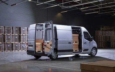Novo Opel Movano vai mais longe em seguran&ccedil;a, versatilidade e conectividade